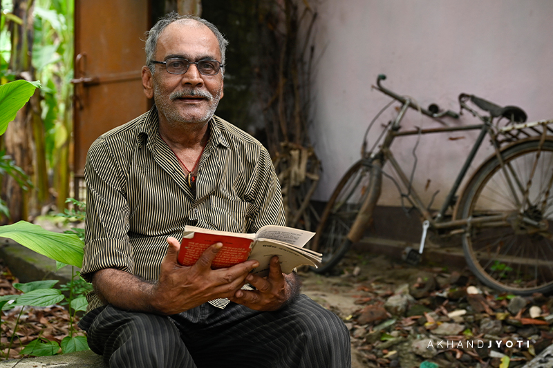 Nand Kr Dubey reading a book